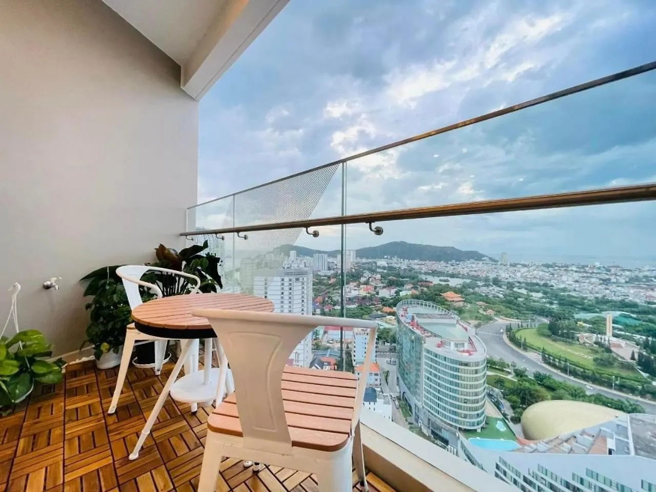 Can Ho The Song Vung Tau - Ho Boi Vo Cuc Free Apartment